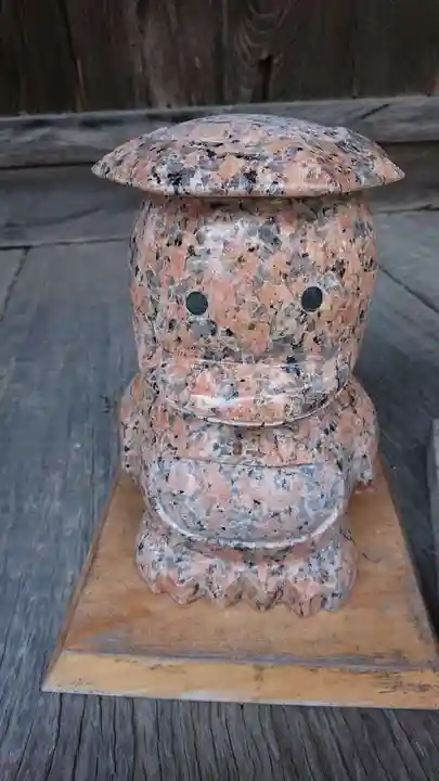 かっぱの寺 栖足寺の狛犬