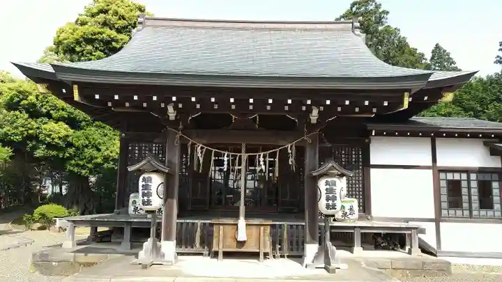 埴生神社の本殿・本堂