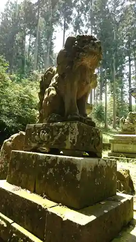 賀寶神社の狛犬