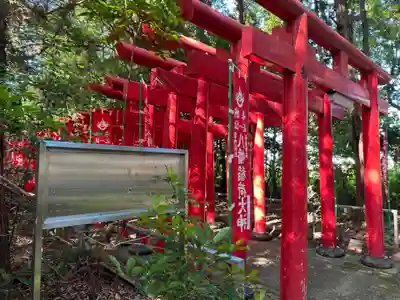 伊冨利部神社の末社・摂社