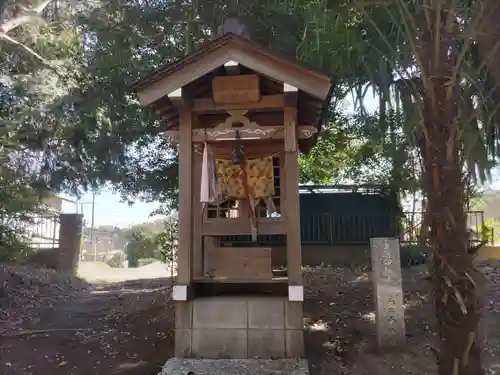 鳥見神社の末社