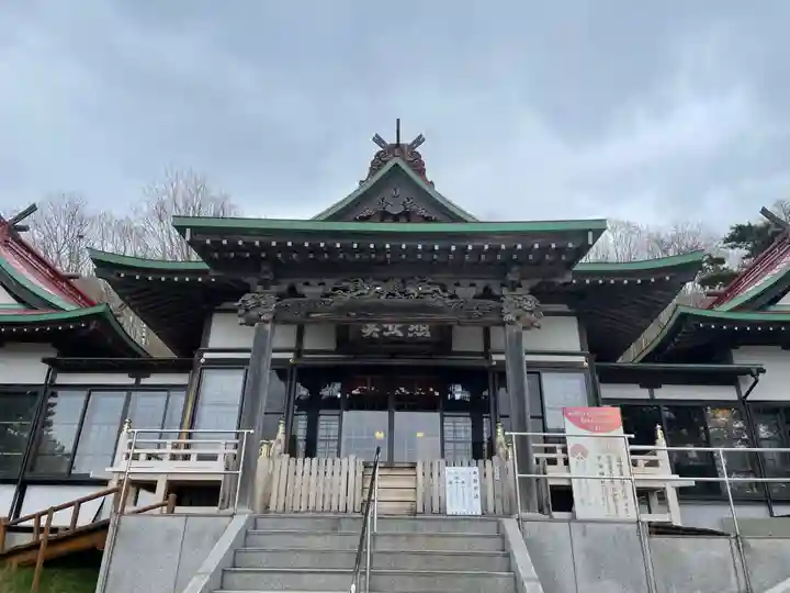 石崎地主海神社の本殿・本堂