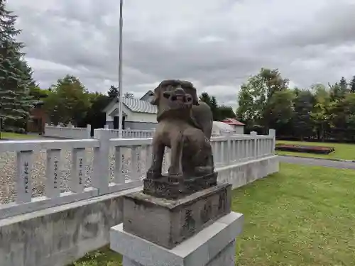 美瑛神社の狛犬