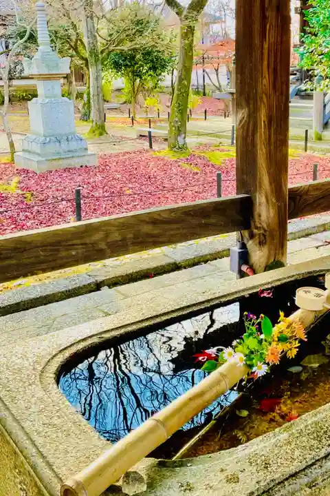 真正極楽寺(真如堂)の手水舎