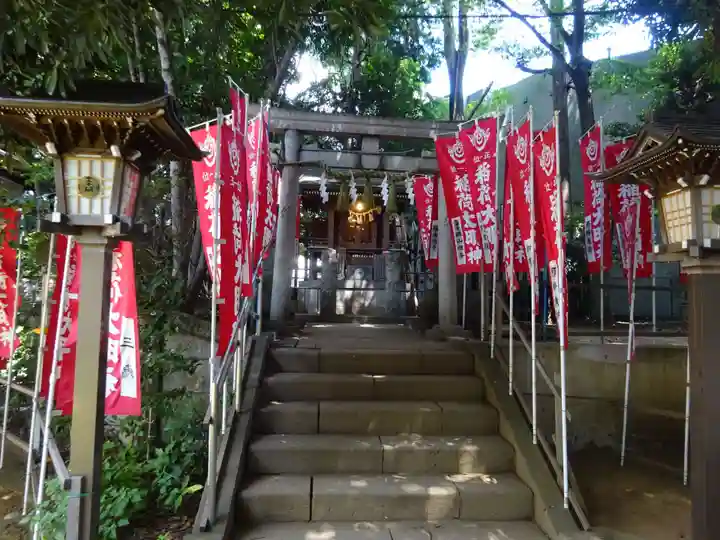 太子堂八幡神社の末社・摂社