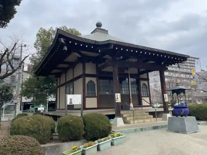 谷津観音堂の{uncategorized: "未分類", other: "その他", undefined: "問題あり", building: "その他建物", grave: "お墓", sacred_gate: "鳥居", guardian: "狛犬", statue: "像", buddha: "仏像", history: "歴史", nature: "自然", garden: "庭園", animal: "動物", pagoda: "塔", temizu: "手水舎", mountain_gate: "山門・神門", sanctuary: "本殿・本堂", subordinate: "末社・摂社", art: "芸術", scenery: "景色", jizo: "地蔵", ema: "絵馬", goshuin: "御朱印", omikuji: "おみくじ", items: "授与品その他", amulet: "お守り", goshuincho: "御朱印帳", eats: "食事", festival: "お祭り", votive_dance: "神楽", shichigosan: "七五三参", wedding: "結婚式", experience: "体験その他", initially: "初詣", around: "周辺", anti_infection: "感染症対策"}