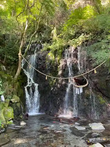 玉簾神社(神奈川県)