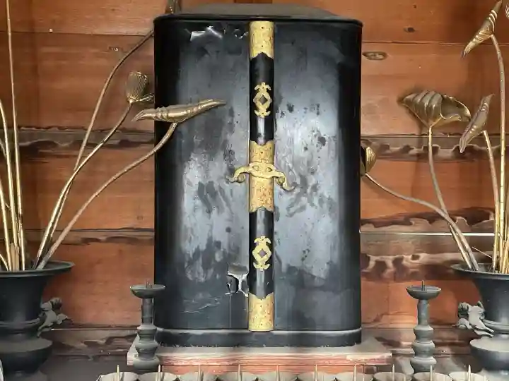 浮間不動尊の{uncategorized: "未分類", other: "その他", undefined: "問題あり", building: "その他建物", grave: "お墓", sacred_gate: "鳥居", guardian: "狛犬", statue: "像", buddha: "仏像", history: "歴史", nature: "自然", garden: "庭園", animal: "動物", pagoda: "塔", temizu: "手水舎", mountain_gate: "山門・神門", sanctuary: "本殿・本堂", subordinate: "末社・摂社", art: "芸術", scenery: "景色", jizo: "地蔵", ema: "絵馬", goshuin: "御朱印", omikuji: "おみくじ", items: "授与品その他", amulet: "お守り", goshuincho: "御朱印帳", eats: "食事", festival: "お祭り", votive_dance: "神楽", shichigosan: "七五三参", wedding: "結婚式", experience: "体験その他", initially: "初詣", around: "周辺", anti_infection: "感染症対策"}