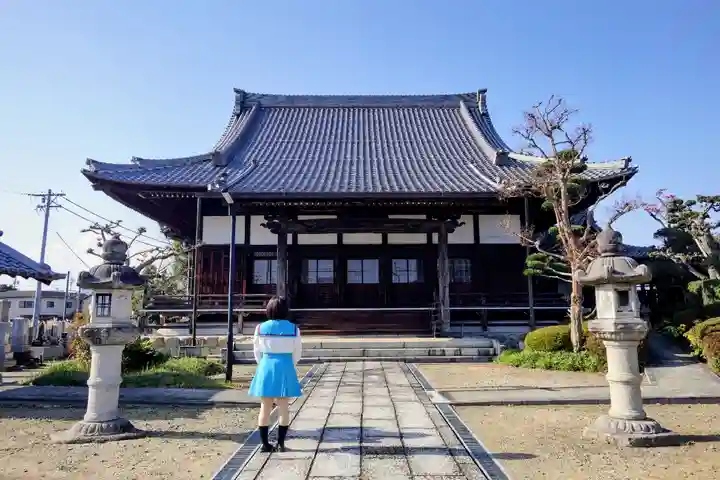 西岸寺の本殿・本堂