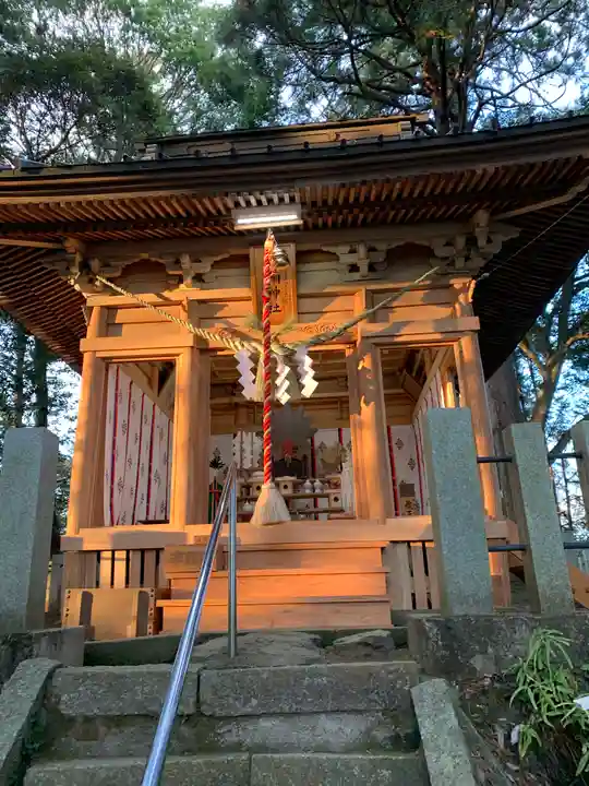 愛宕神社の末社・摂社