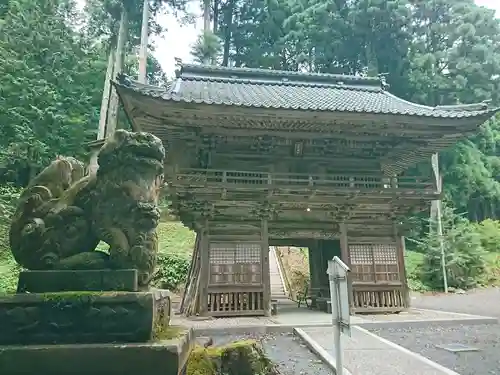 五皇神社の山門