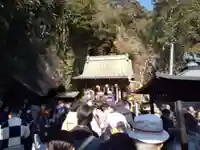 銭洗弁財天宇賀福神社の本殿・本堂