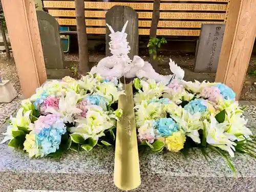 田無神社の手水舎