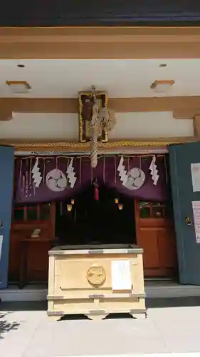 穏田神社の本殿・本堂