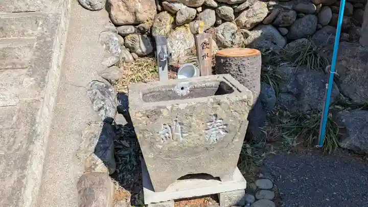 定林寺の手水舎