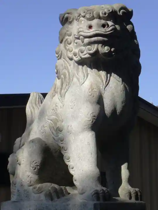 白山神社の狛犬