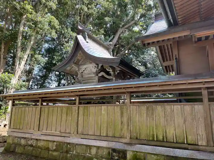 堀出神社の本殿・本堂