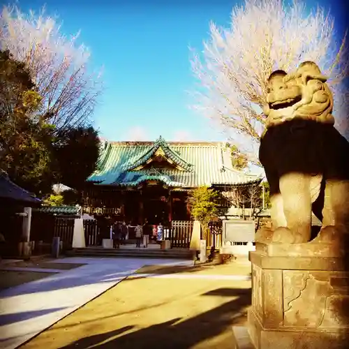 牛嶋神社の狛犬