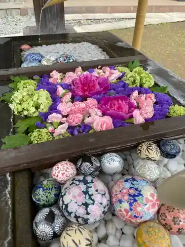根岸八幡神社の手水舎