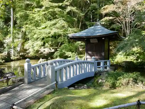 尊永寺(静岡県)