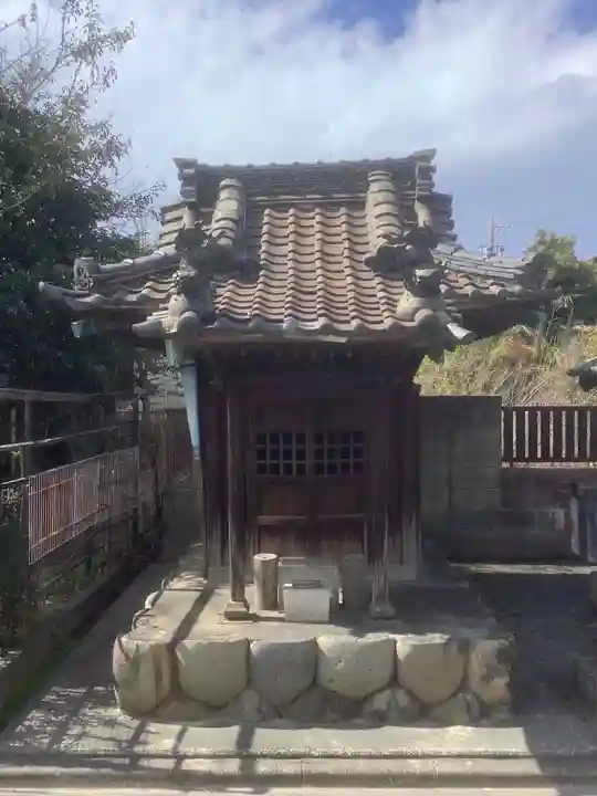 宝蔵院前お地蔵堂の本殿・本堂