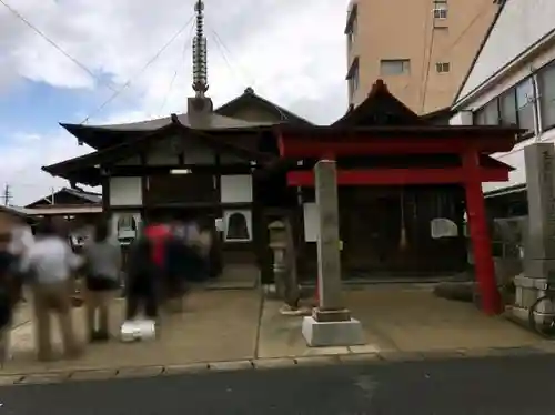 牛玉山観音寺の本殿