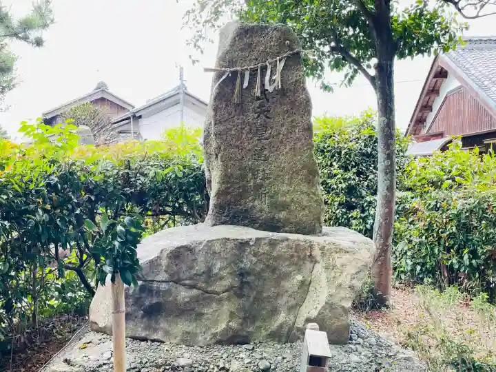 八坂神社の{uncategorized: "未分類", other: "その他", undefined: "問題あり", building: "その他建物", grave: "お墓", sacred_gate: "鳥居", guardian: "狛犬", statue: "像", buddha: "仏像", history: "歴史", nature: "自然", garden: "庭園", animal: "動物", pagoda: "塔", temizu: "手水舎", mountain_gate: "山門・神門", sanctuary: "本殿・本堂", subordinate: "末社・摂社", art: "芸術", scenery: "景色", jizo: "地蔵", ema: "絵馬", goshuin: "御朱印", omikuji: "おみくじ", items: "授与品その他", amulet: "お守り", goshuincho: "御朱印帳", eats: "食事", festival: "お祭り", votive_dance: "神楽", shichigosan: "七五三参", wedding: "結婚式", experience: "体験その他", initially: "初詣", around: "周辺", anti_infection: "感染症対策"}
