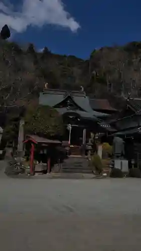 霊巌寺の本殿・本堂