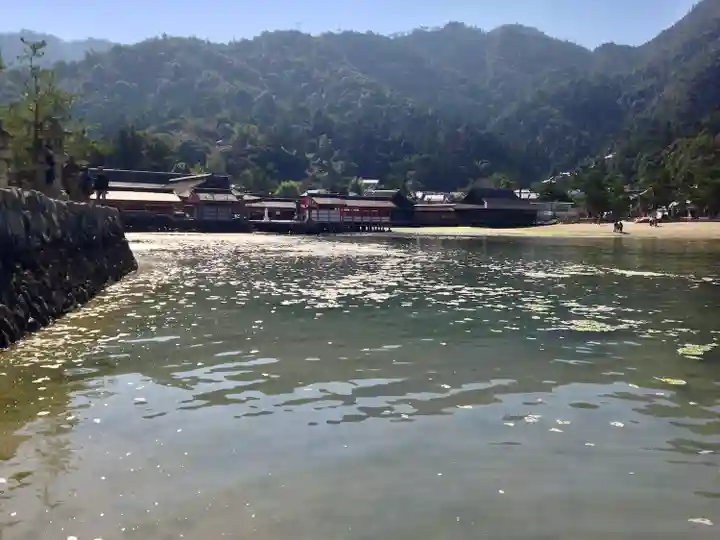 厳島神社(広島県)