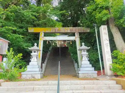 八事神社の鳥居