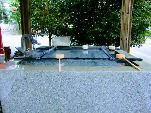 布施弁天 東海寺の手水舎