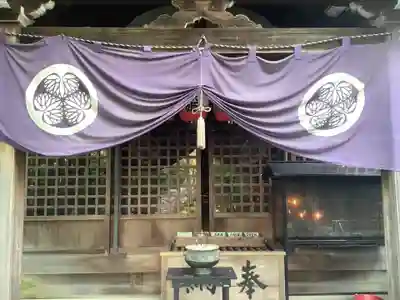 泉増院の本殿・本堂