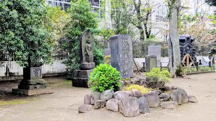 寛永寺(根本中堂)(東京都)