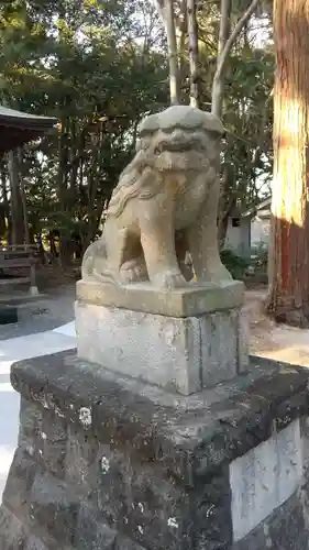 諏訪八幡神社の狛犬