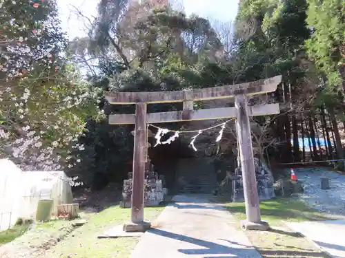 御嶽神社の鳥居