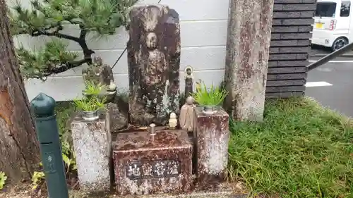 蓮光院 初馬寺の地蔵