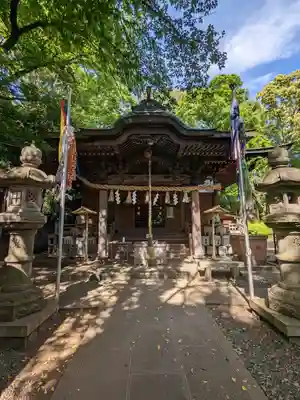 座間神社の本殿・本堂