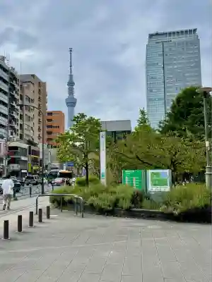 千種稲荷神社の周辺