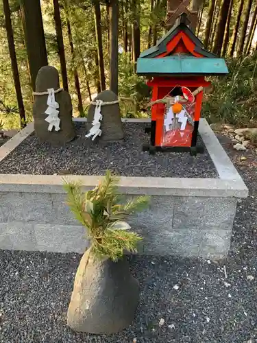 談山神社の末社