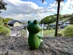 菱野健功神社の狛犬