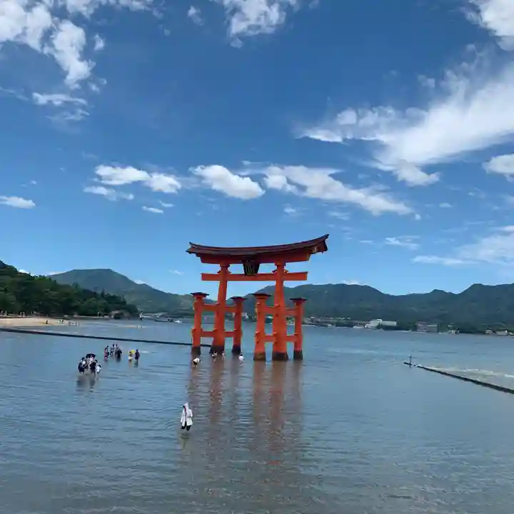 厳島神社(広島県)