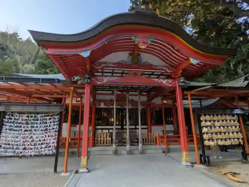 塩田八幡宮の{uncategorized: "未分類", other: "その他", undefined: "問題あり", building: "その他建物", grave: "お墓", sacred_gate: "鳥居", guardian: "狛犬", statue: "像", buddha: "仏像", history: "歴史", nature: "自然", garden: "庭園", animal: "動物", pagoda: "塔", temizu: "手水舎", mountain_gate: "山門・神門", sanctuary: "本殿・本堂", subordinate: "末社・摂社", art: "芸術", scenery: "景色", jizo: "地蔵", ema: "絵馬", goshuin: "御朱印", omikuji: "おみくじ", items: "授与品その他", amulet: "お守り", goshuincho: "御朱印帳", eats: "食事", festival: "お祭り", votive_dance: "神楽", shichigosan: "七五三参", wedding: "結婚式", experience: "体験その他", initially: "初詣", around: "周辺", anti_infection: "感染症対策"}