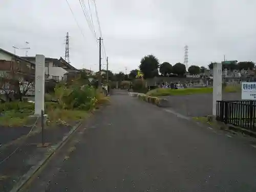 本覚院の山門・神門