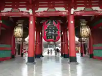 浅草寺の山門・神門