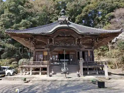 温泉寺の本殿