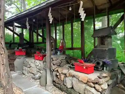 白石神社の仏像