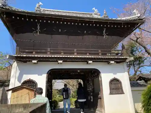 元慶寺の山門・神門