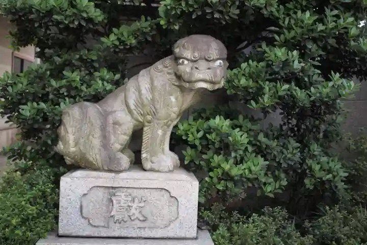 高﨑神社の狛犬