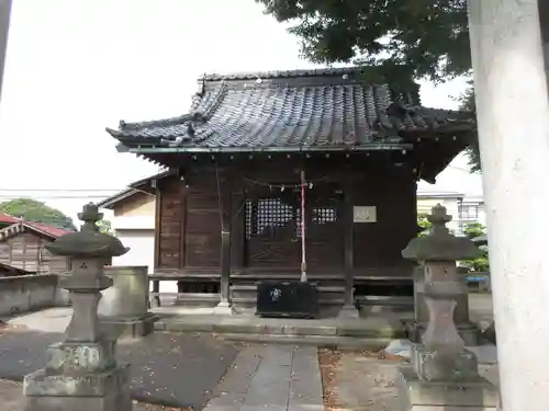 女體神社の本殿・本堂