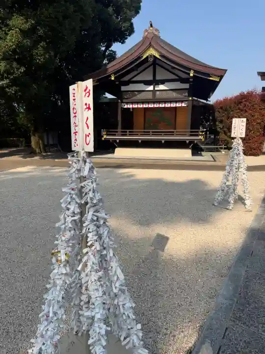中野沼袋氷川神社の{uncategorized: "未分類", other: "その他", undefined: "問題あり", building: "その他建物", grave: "お墓", sacred_gate: "鳥居", guardian: "狛犬", statue: "像", buddha: "仏像", history: "歴史", nature: "自然", garden: "庭園", animal: "動物", pagoda: "塔", temizu: "手水舎", mountain_gate: "山門・神門", sanctuary: "本殿・本堂", subordinate: "末社・摂社", art: "芸術", scenery: "景色", jizo: "地蔵", ema: "絵馬", goshuin: "御朱印", omikuji: "おみくじ", items: "授与品その他", amulet: "お守り", goshuincho: "御朱印帳", eats: "食事", festival: "お祭り", votive_dance: "神楽", shichigosan: "七五三参", wedding: "結婚式", experience: "体験その他", initially: "初詣", around: "周辺", anti_infection: "感染症対策"}